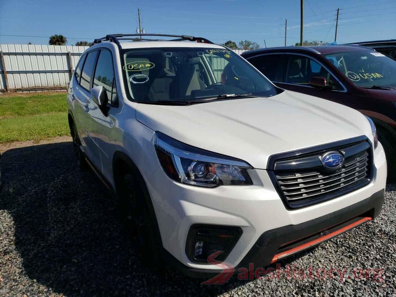 JF2SKAKC0KH565113 2019 SUBARU FORESTER