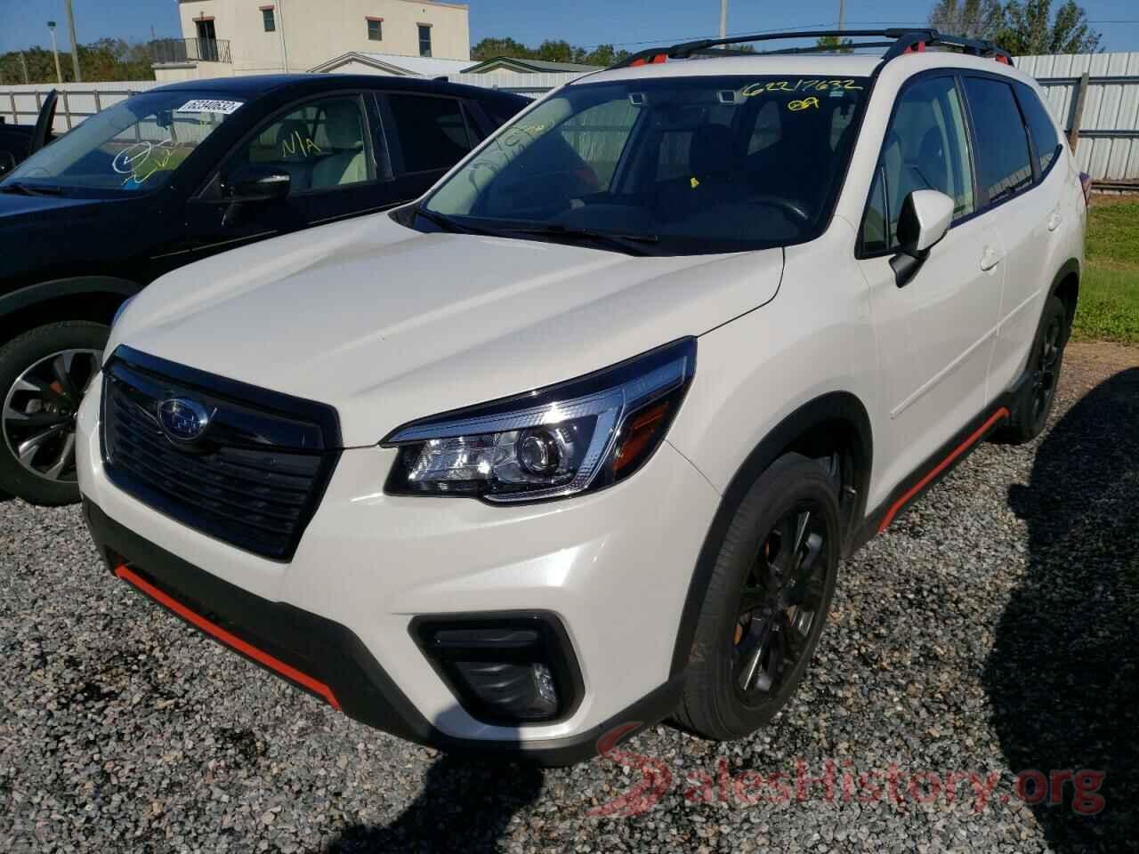 JF2SKAKC0KH565113 2019 SUBARU FORESTER