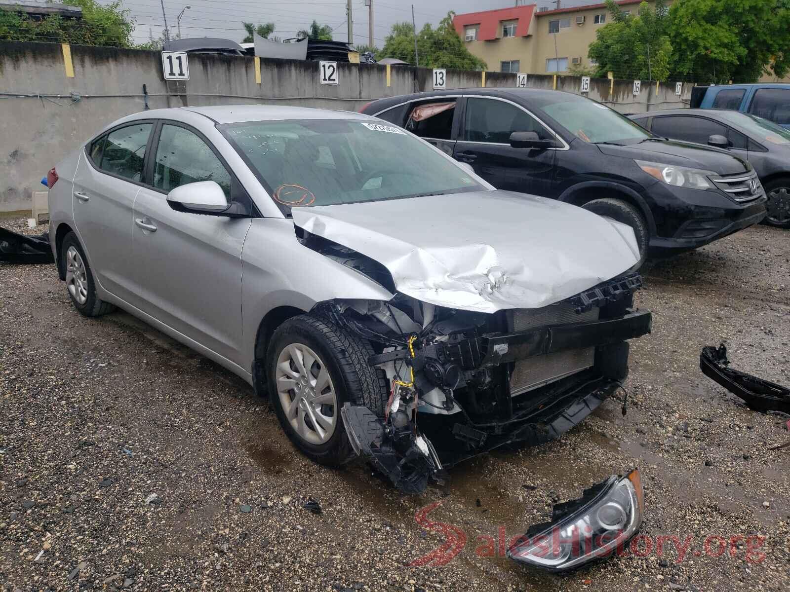 5NPD74LF3JH353566 2018 HYUNDAI ELANTRA