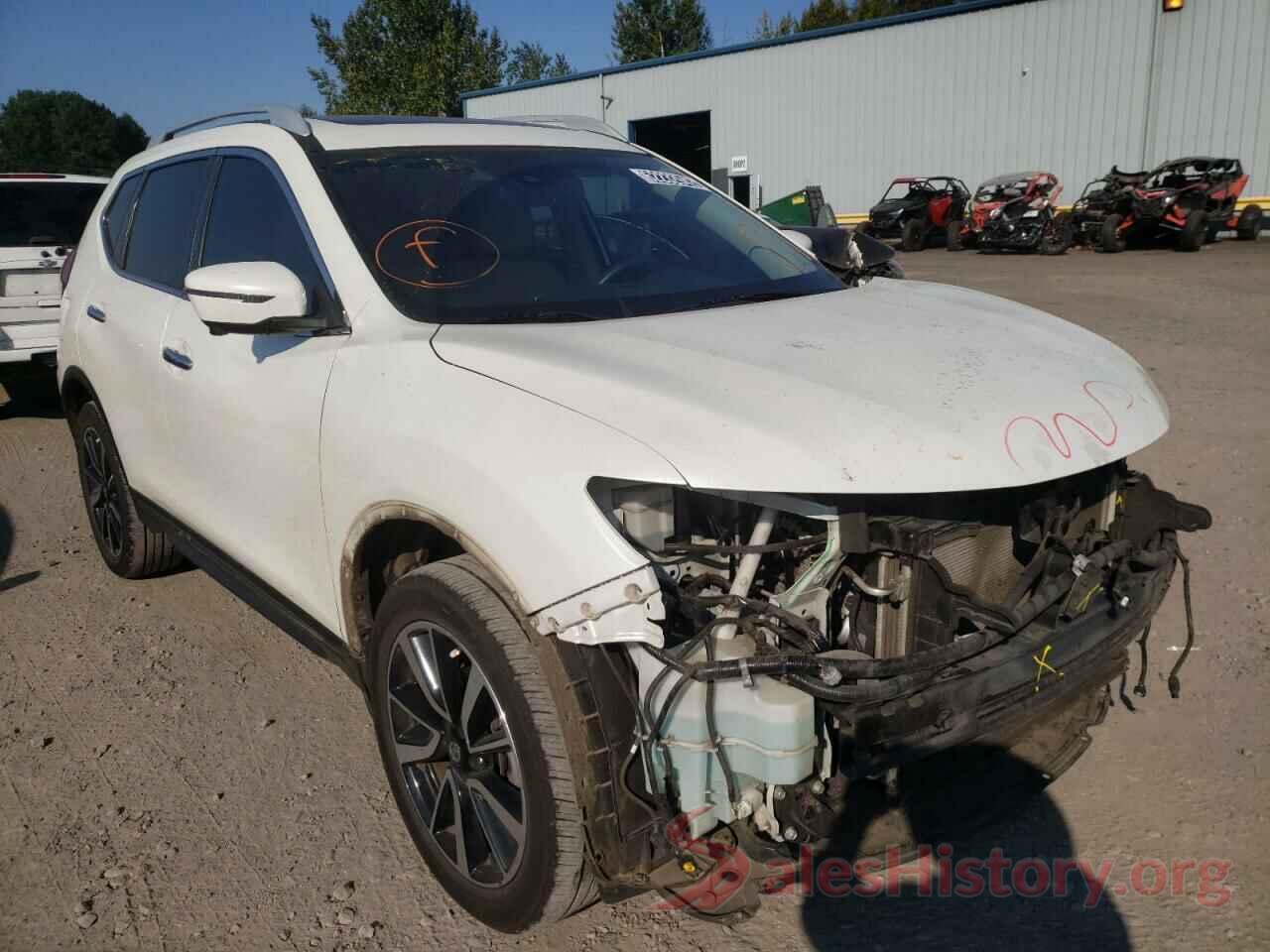 5N1AT2MV0JC716180 2018 NISSAN ROGUE