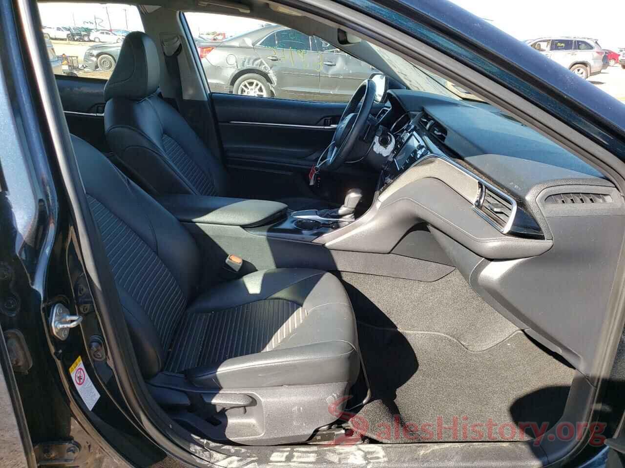 4T1B11HK0JU532453 2018 TOYOTA CAMRY