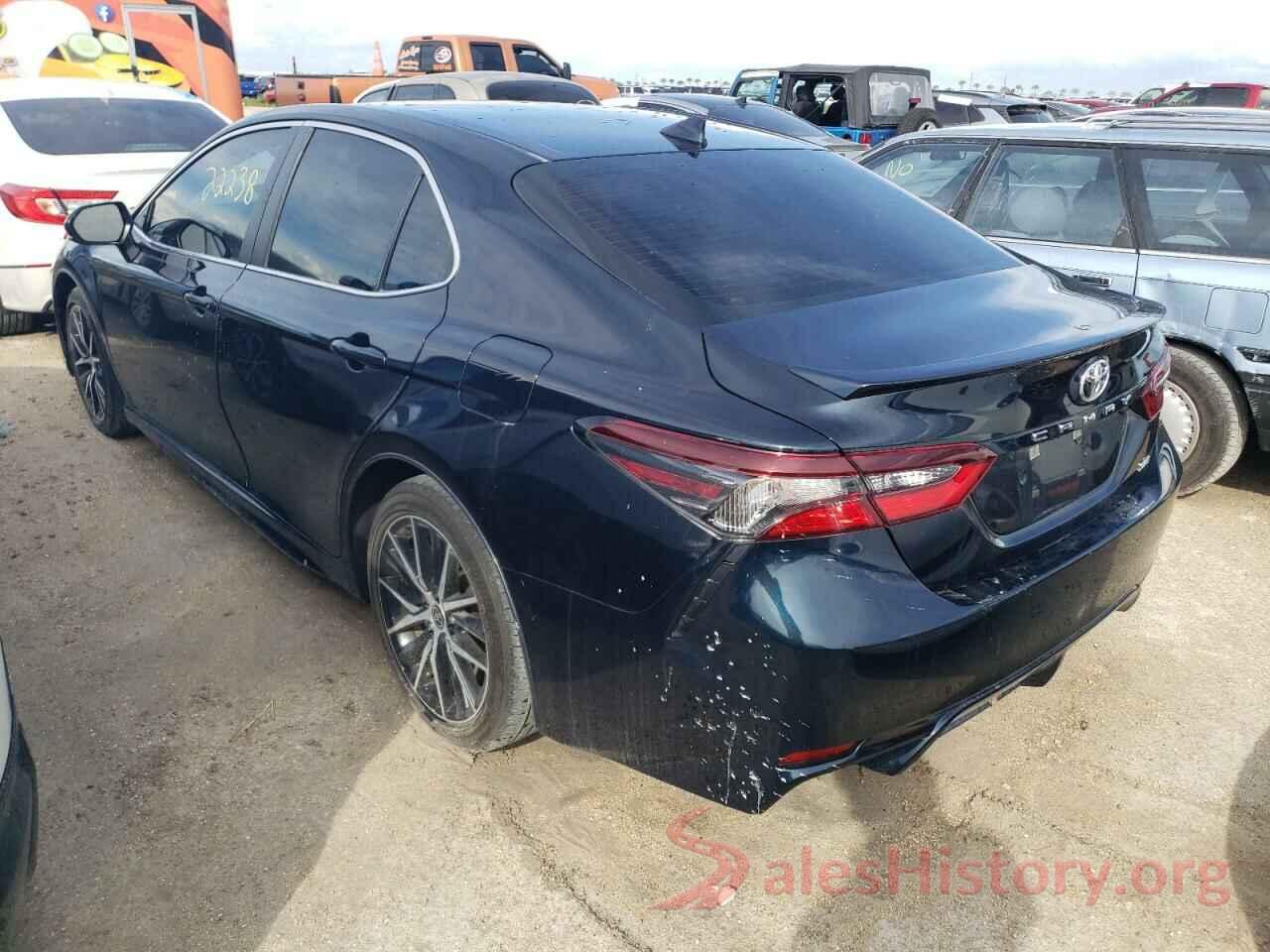 4T1G11AK6MU415769 2021 TOYOTA CAMRY