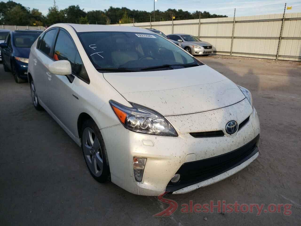 JTDKN3DU3F1963860 2015 TOYOTA PRIUS