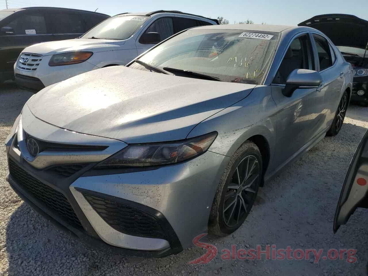 4T1G11AK3NU712239 2022 TOYOTA CAMRY