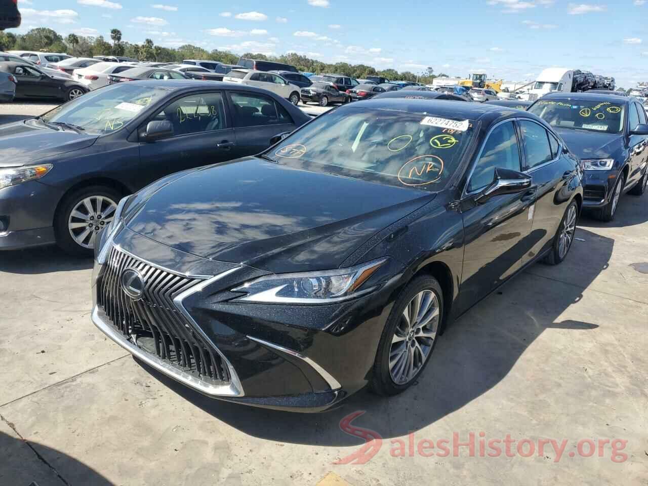 58ADZ1B18LU077395 2020 LEXUS ES350