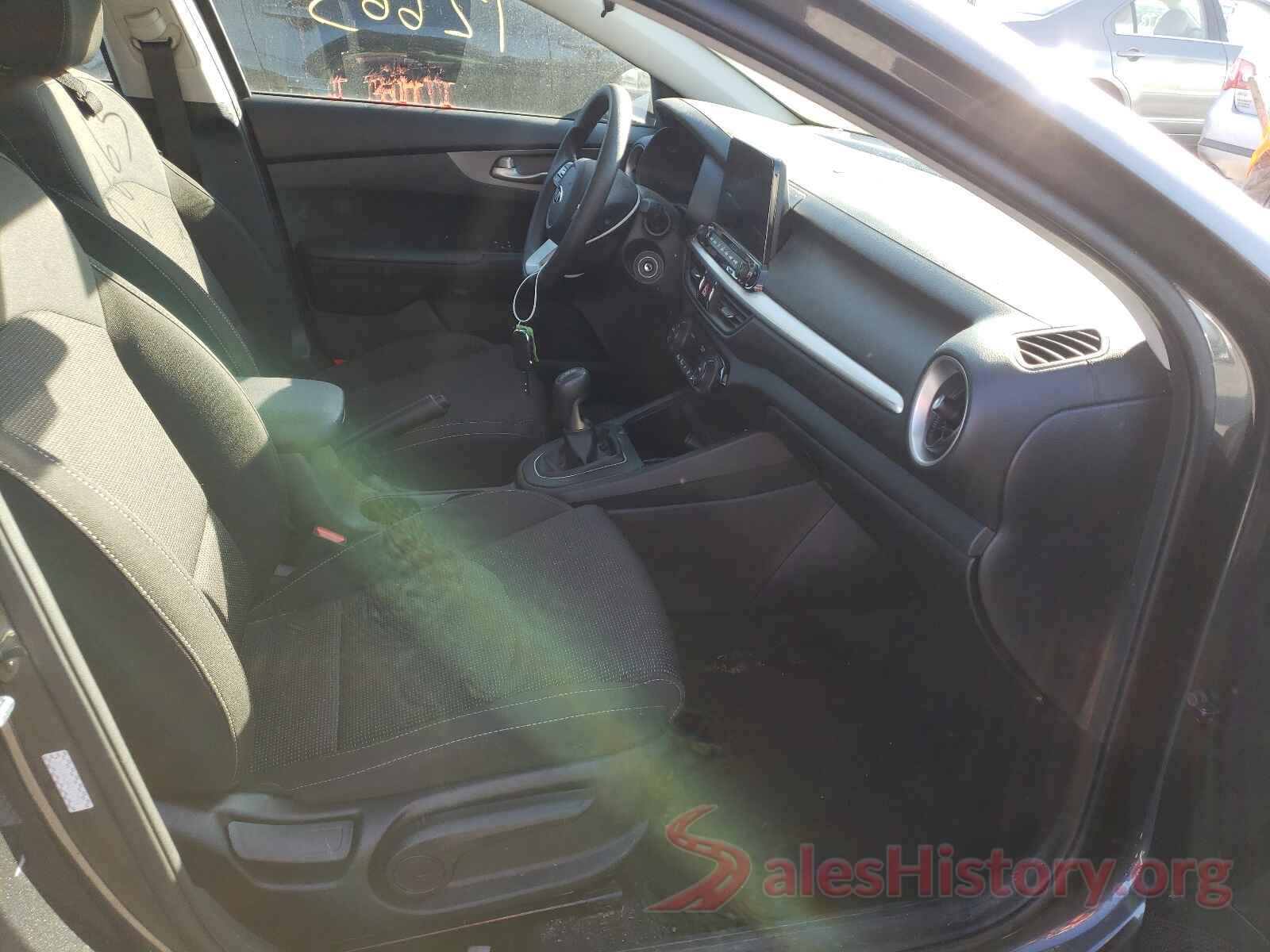 3KPF24AD0KE117715 2019 KIA FORTE