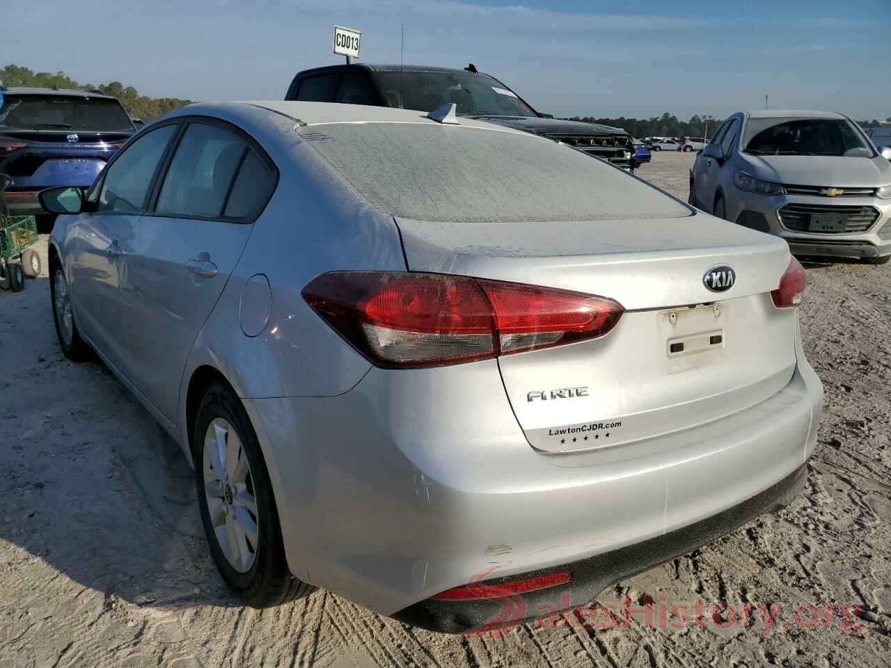 3KPFL4A7XHE014639 2017 KIA FORTE