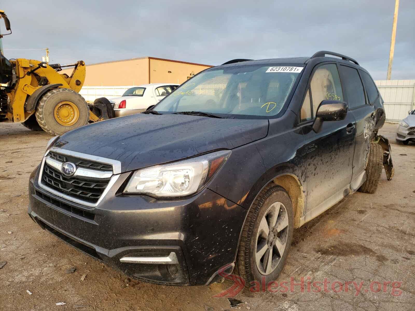 JF2SJAEC3JH458585 2018 SUBARU FORESTER