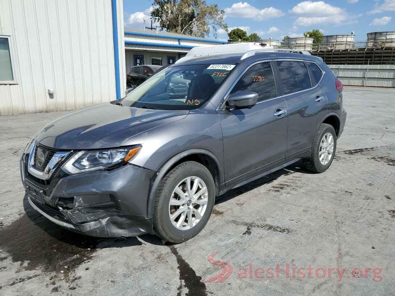 KNMAT2MV6HP601672 2017 NISSAN ROGUE