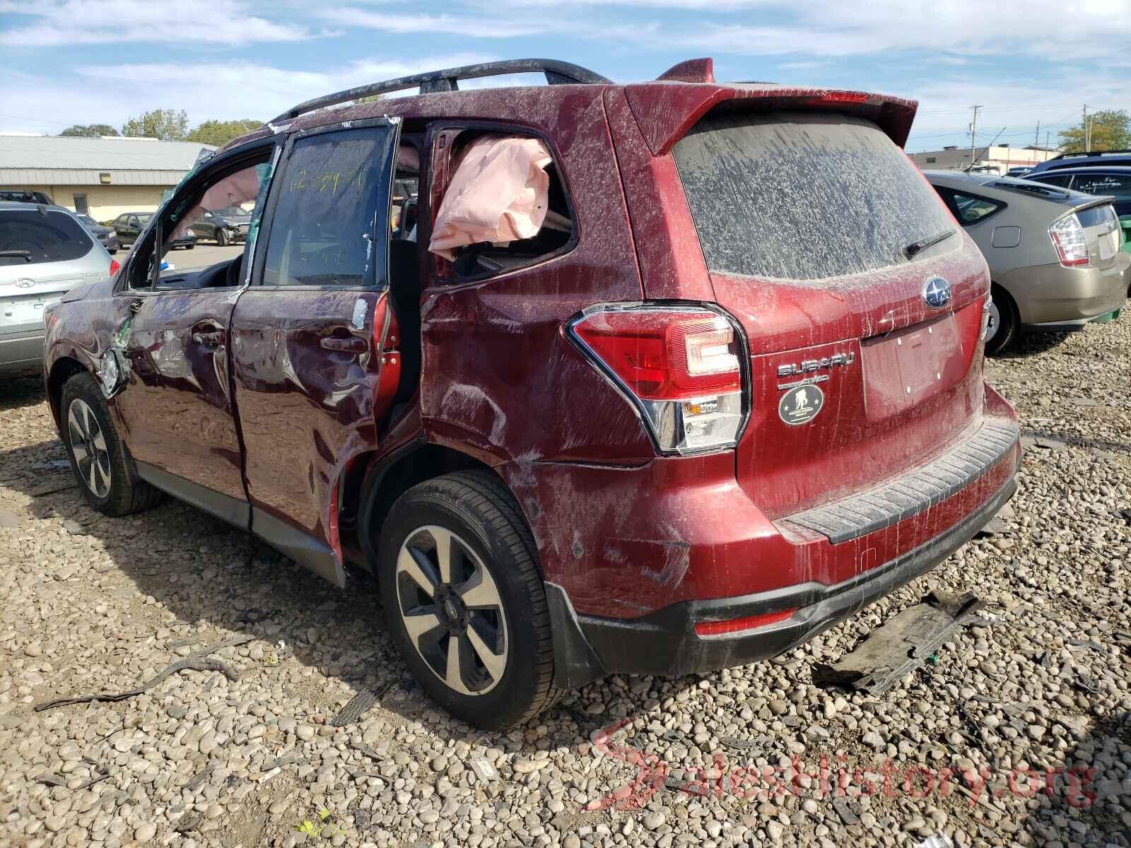 JF2SJAGCXJH486090 2018 SUBARU FORESTER