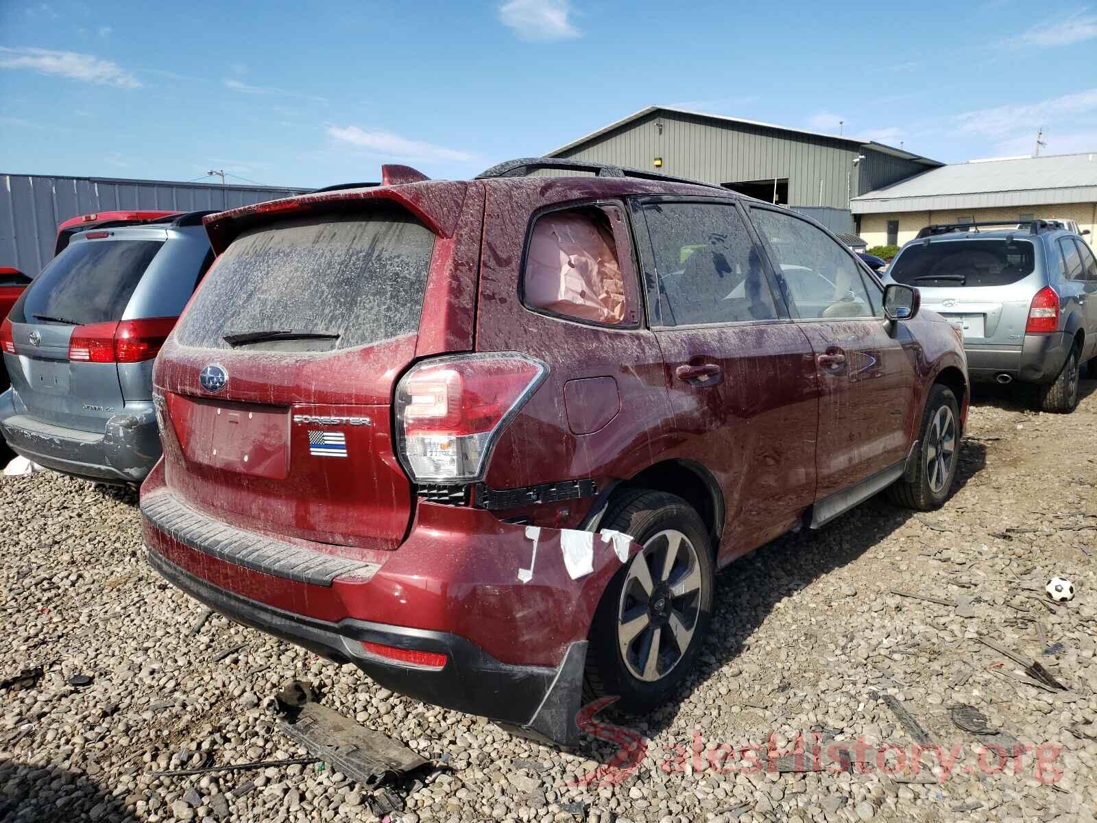 JF2SJAGCXJH486090 2018 SUBARU FORESTER