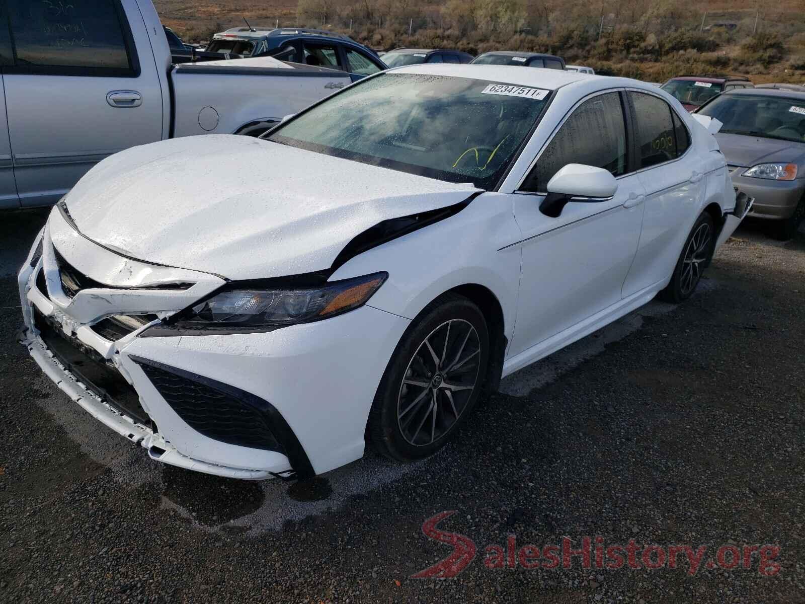 4T1G11BK2MU032037 2021 TOYOTA CAMRY