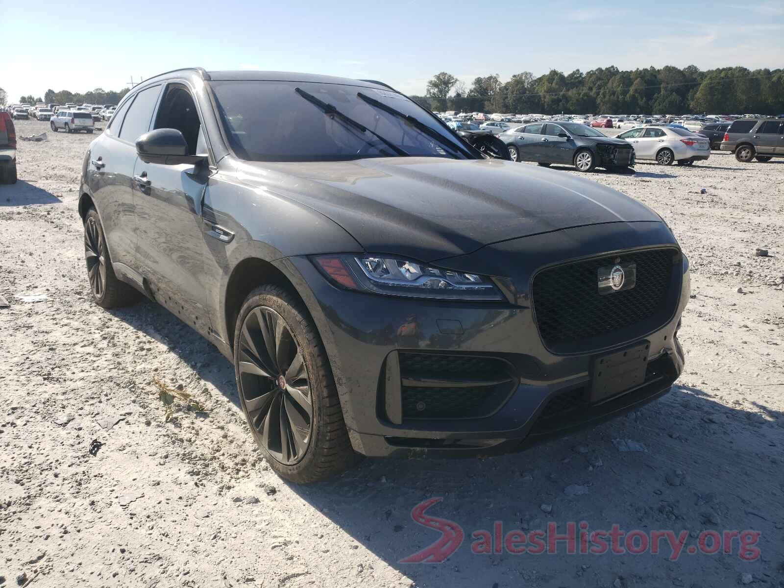 SADCL2BV7HA883727 2017 JAGUAR F-PACE