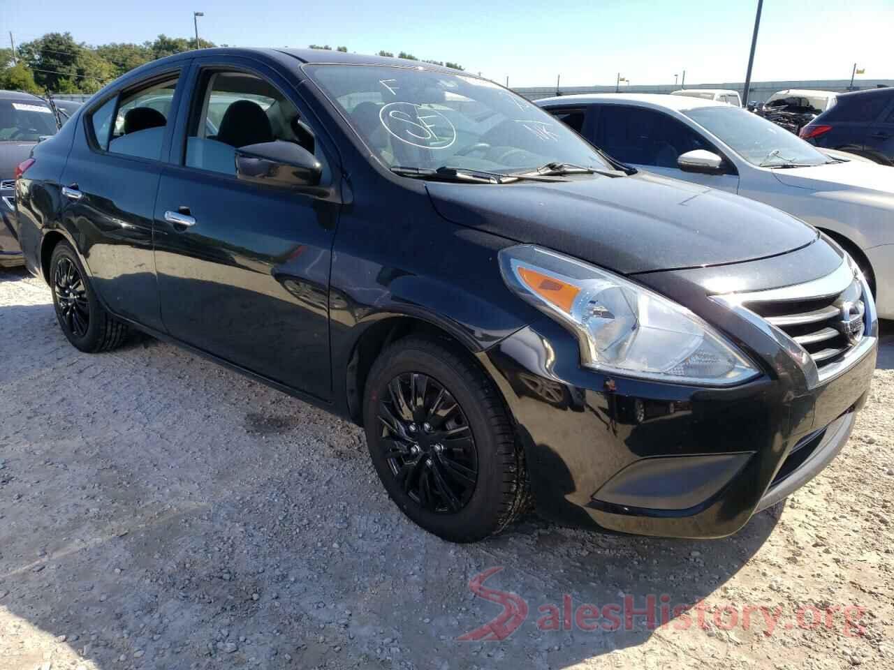 3N1CN7AP9JL842572 2018 NISSAN VERSA