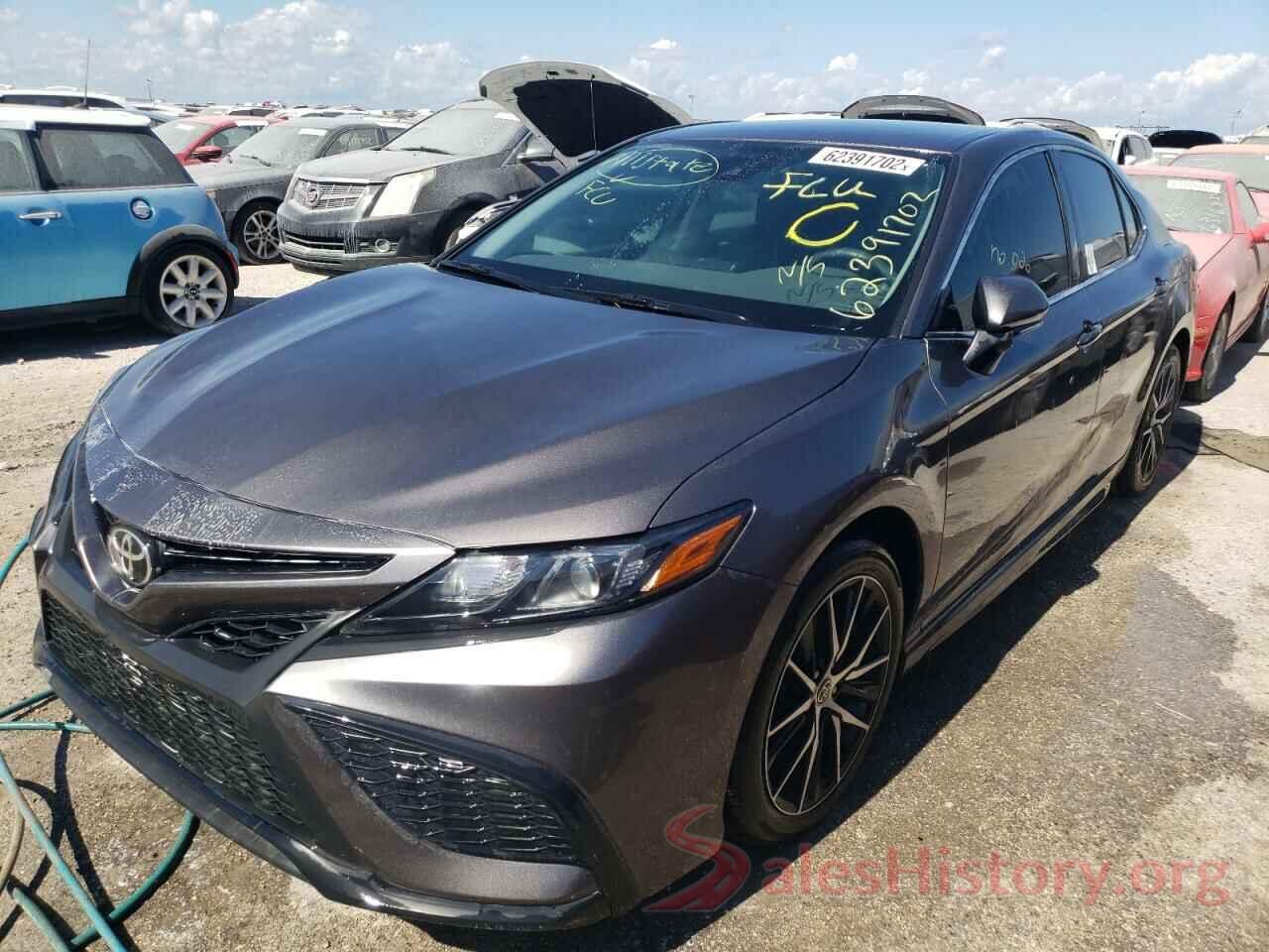 4T1G11AK6NU627380 2022 TOYOTA CAMRY