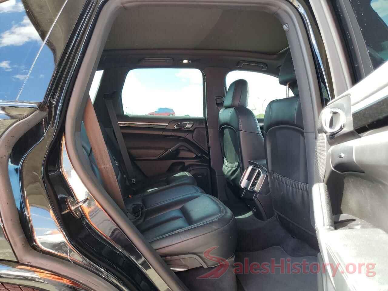 WP1AA2A24JKA01539 2018 PORSCHE CAYENNE