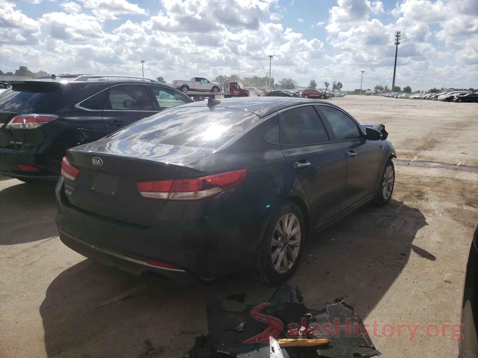 5XXGT4L3XJG256956 2018 KIA OPTIMA