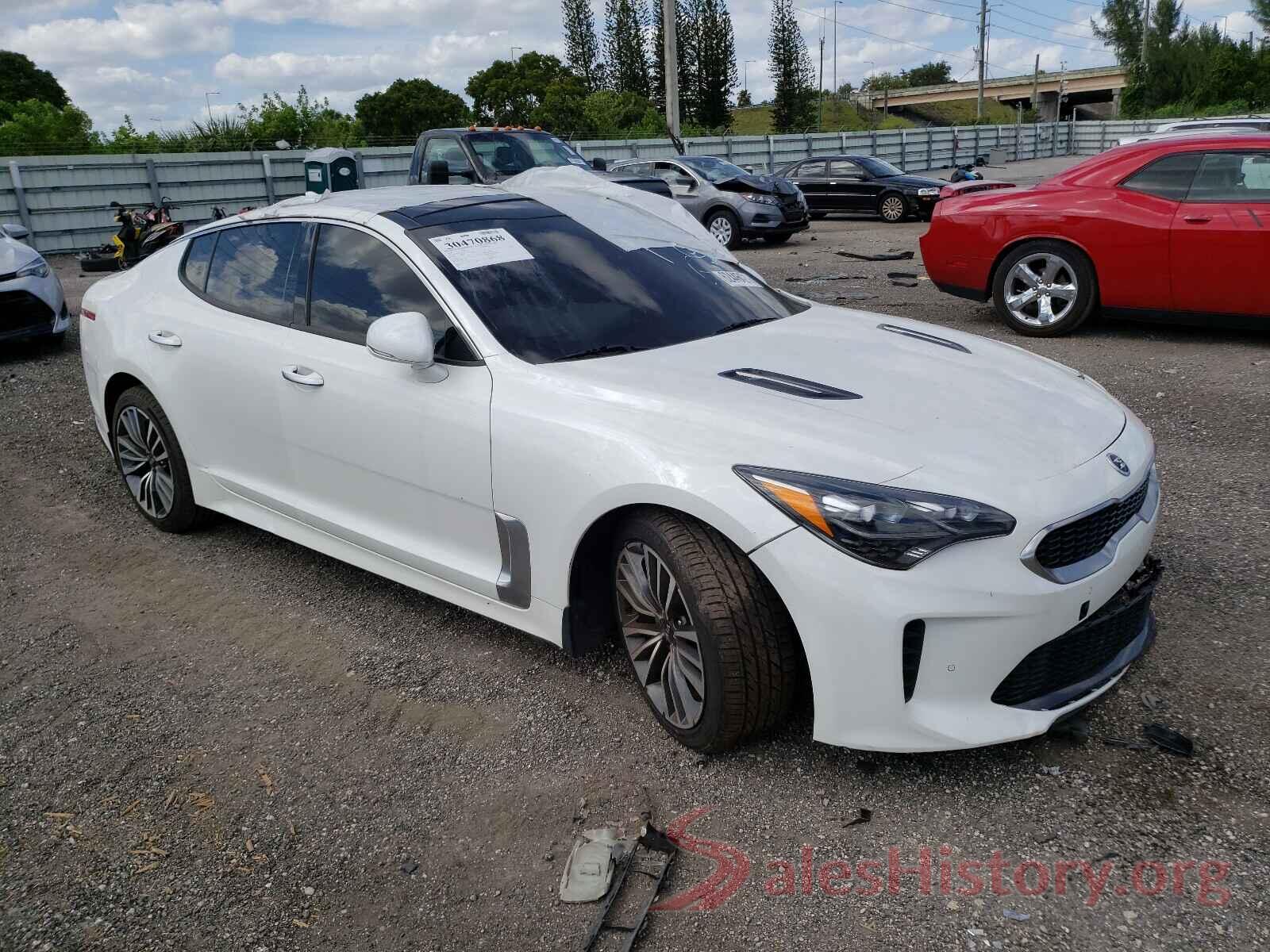 KNAE25LA1J6025292 2018 KIA STINGER