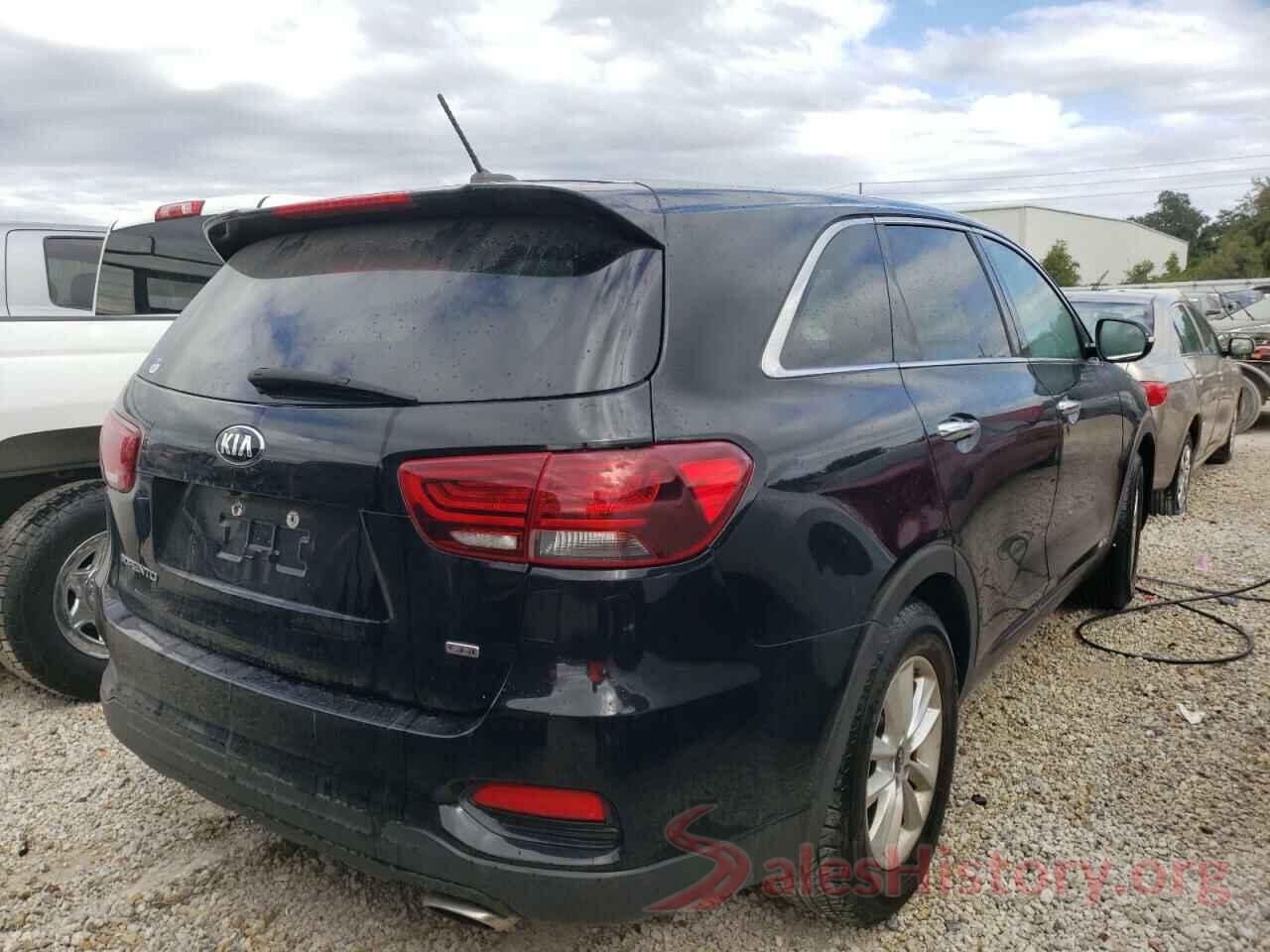 5XYPGDA3XKG561555 2019 KIA SORENTO