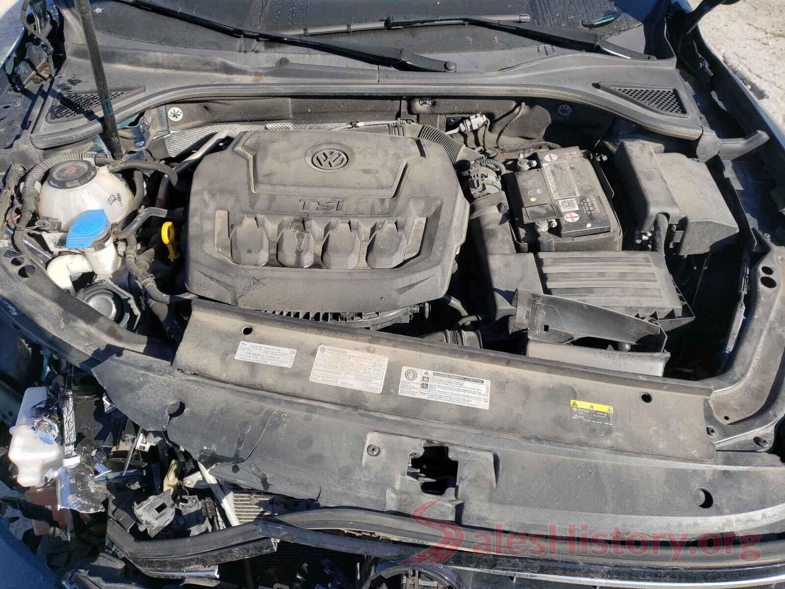 1VWAA7A34JC043059 2018 VOLKSWAGEN PASSAT