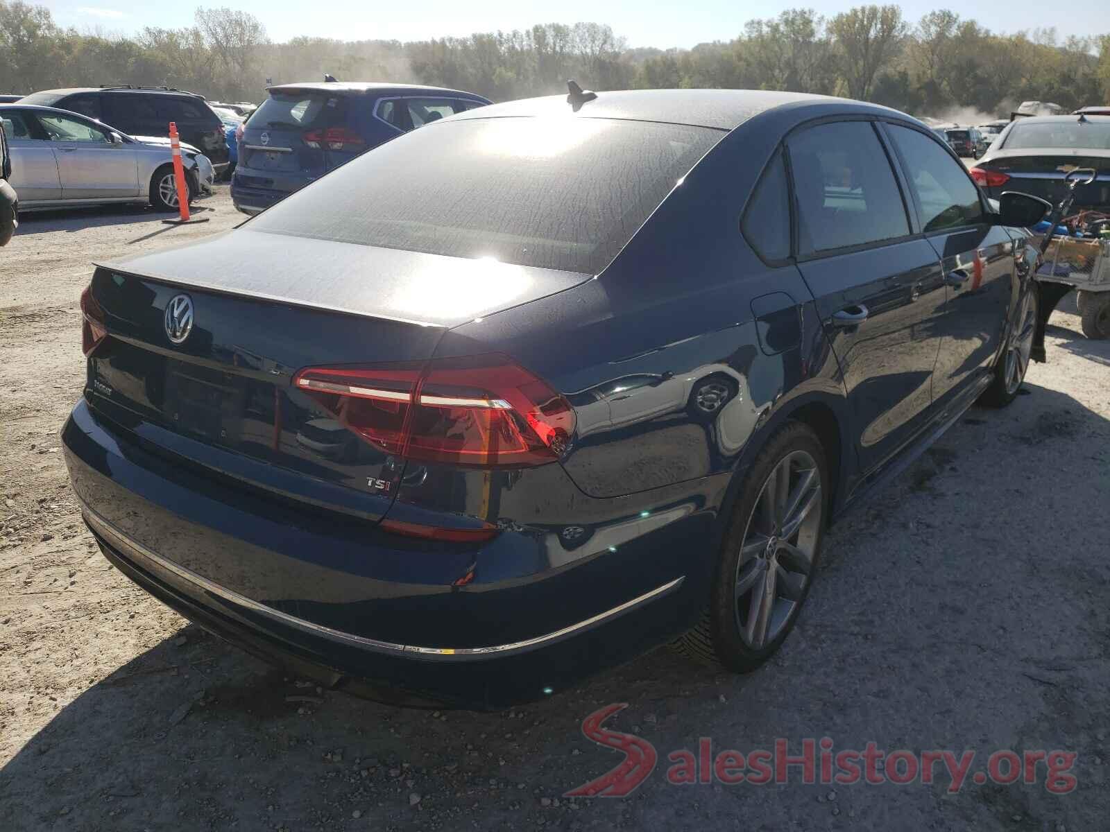 1VWAA7A34JC043059 2018 VOLKSWAGEN PASSAT