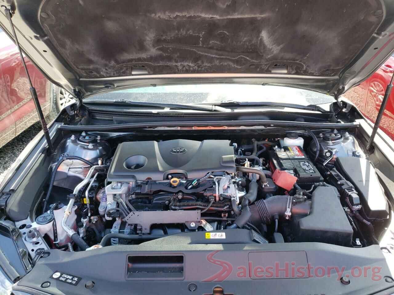 4T1B11HK8JU156553 2018 TOYOTA CAMRY