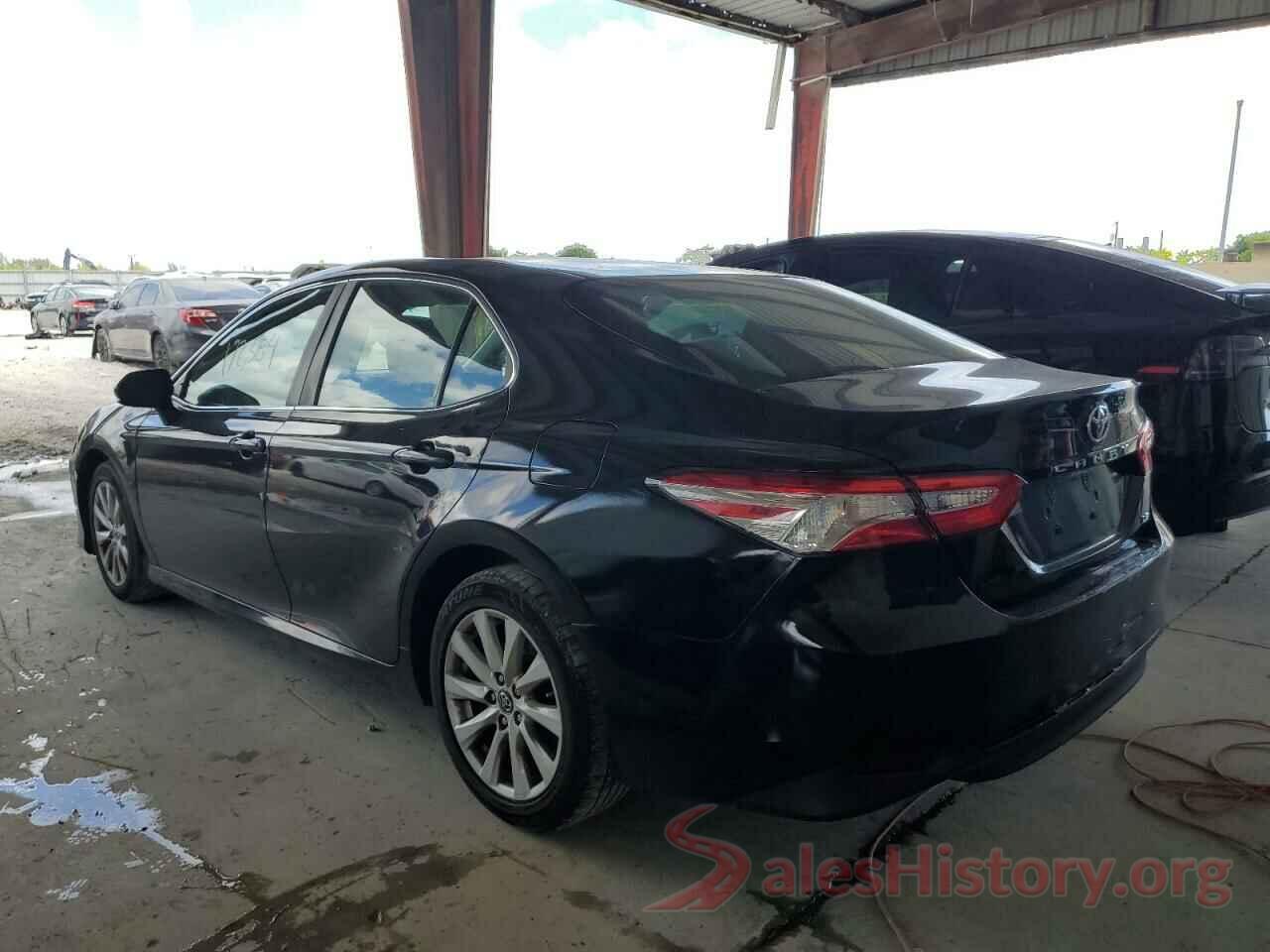 4T1B11HKXJU082391 2018 TOYOTA CAMRY