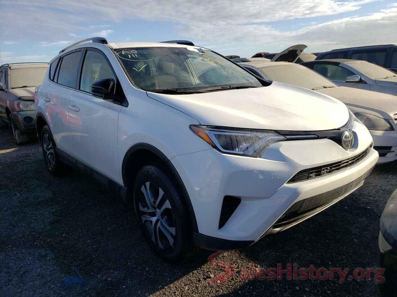 JTMZFREVXJJ168819 2018 TOYOTA RAV4