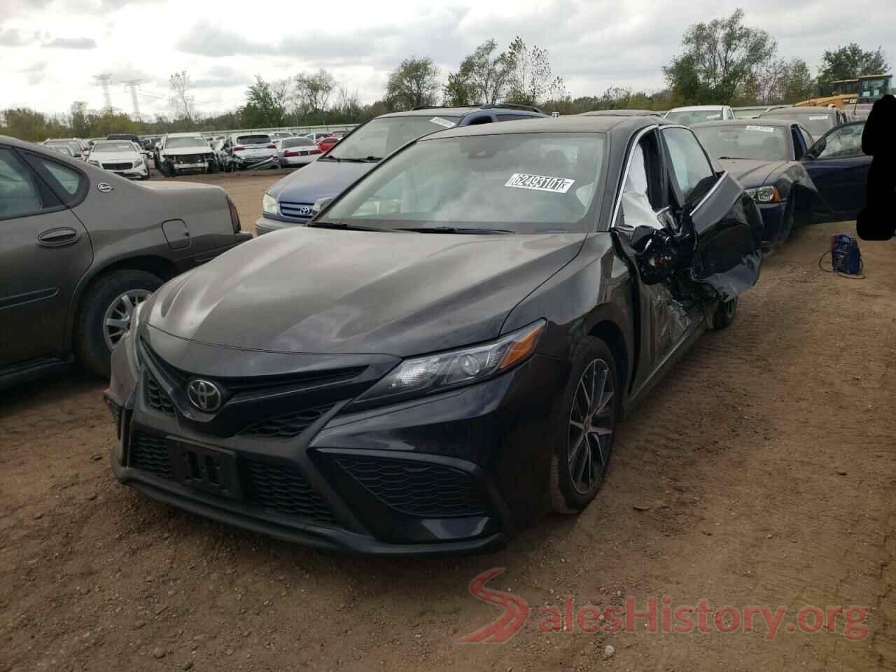 4T1G11AK5MU555912 2021 TOYOTA CAMRY