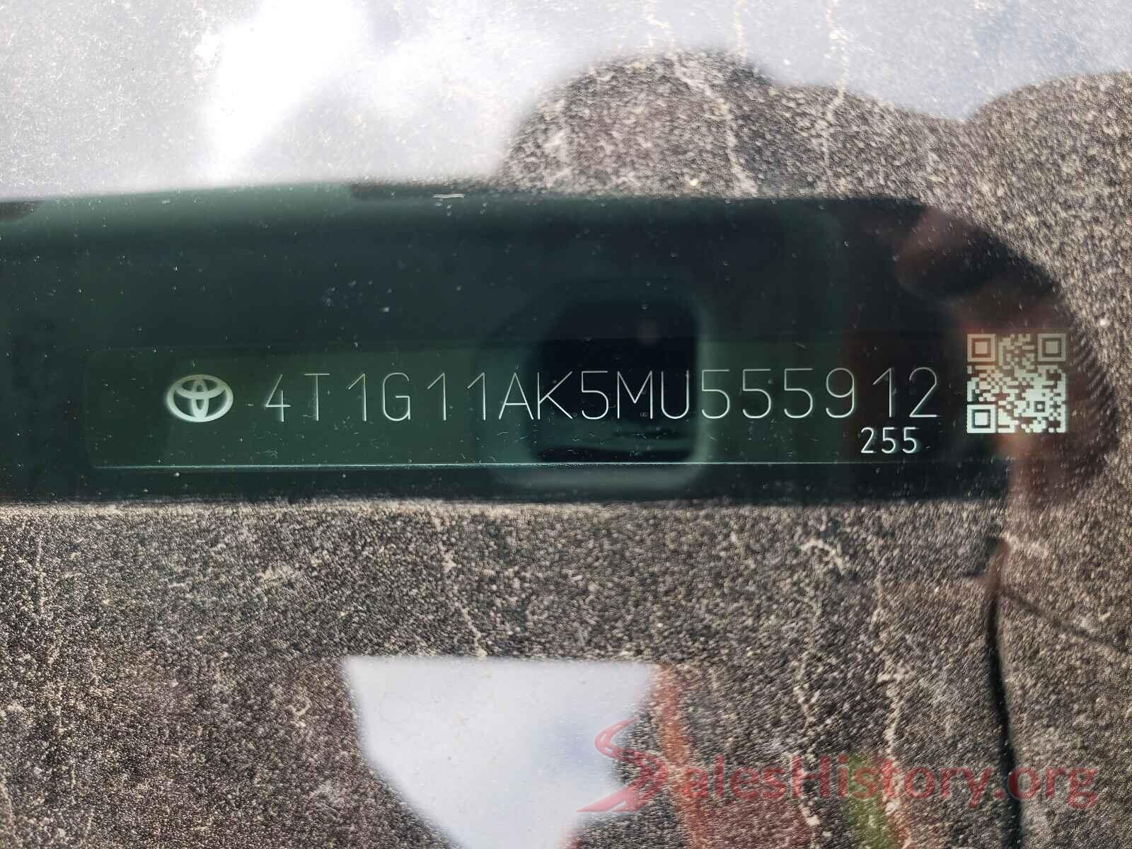 4T1G11AK5MU555912 2021 TOYOTA CAMRY