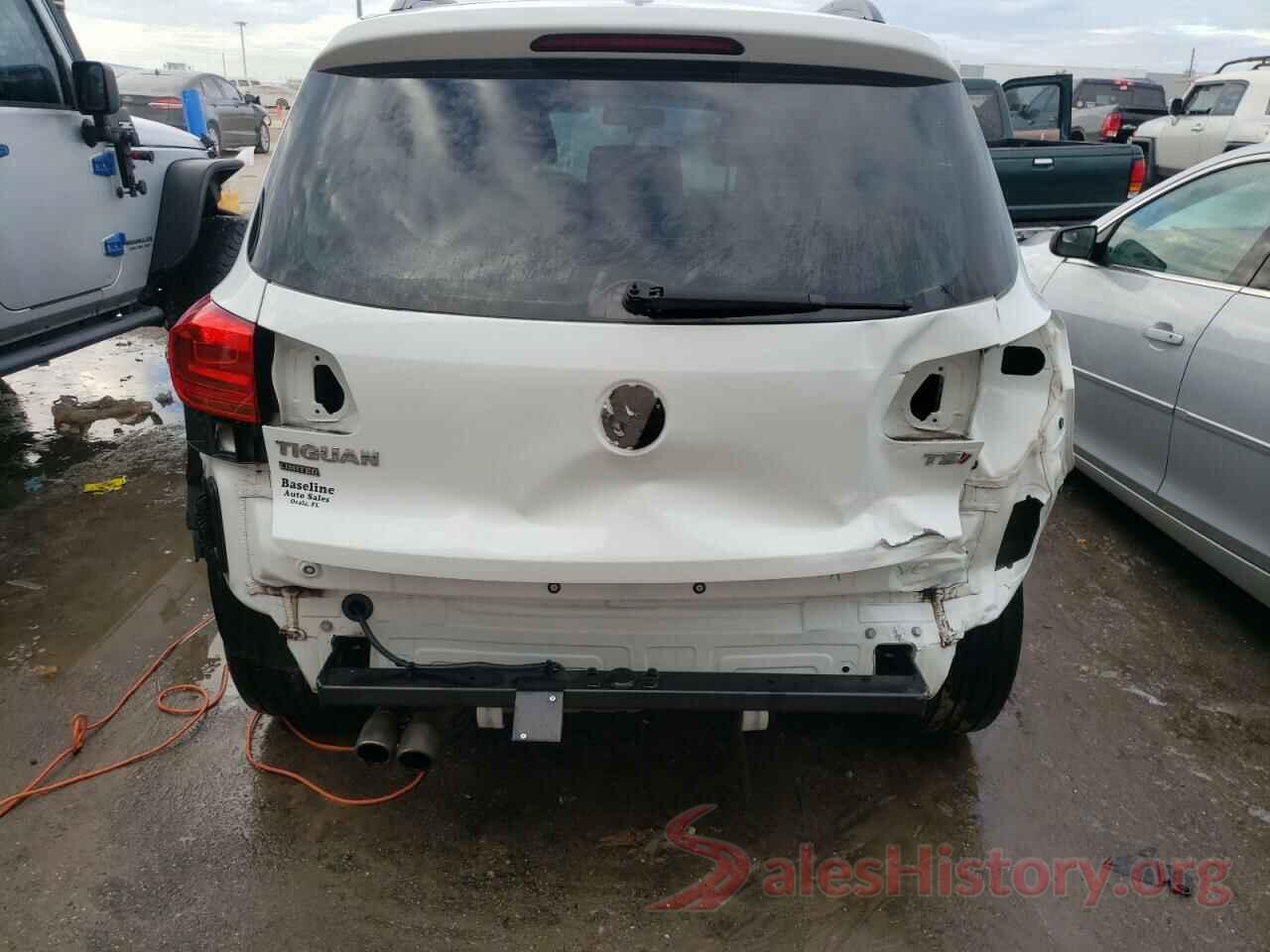 WVGAV7AX1HK043087 2017 VOLKSWAGEN TIGUAN