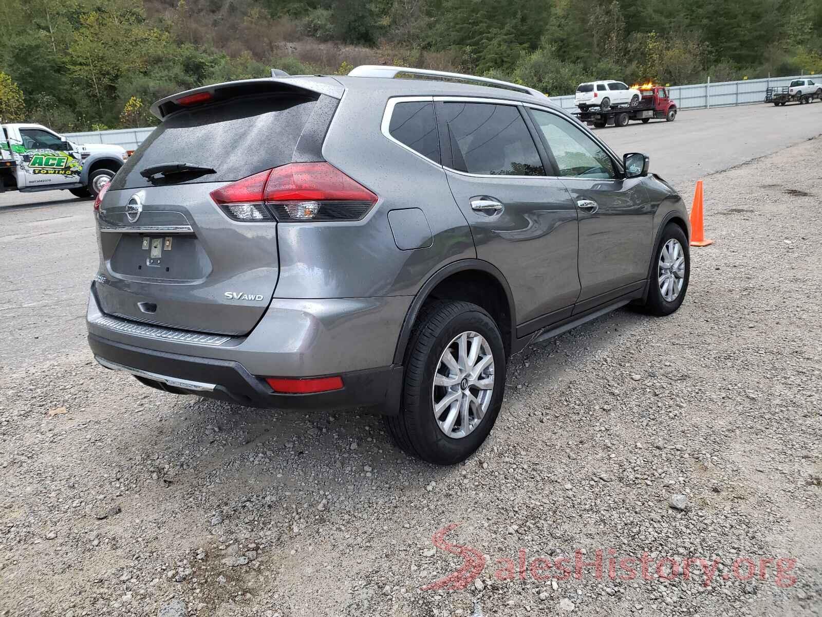 JN8AT2MV5JW301685 2018 NISSAN ROGUE