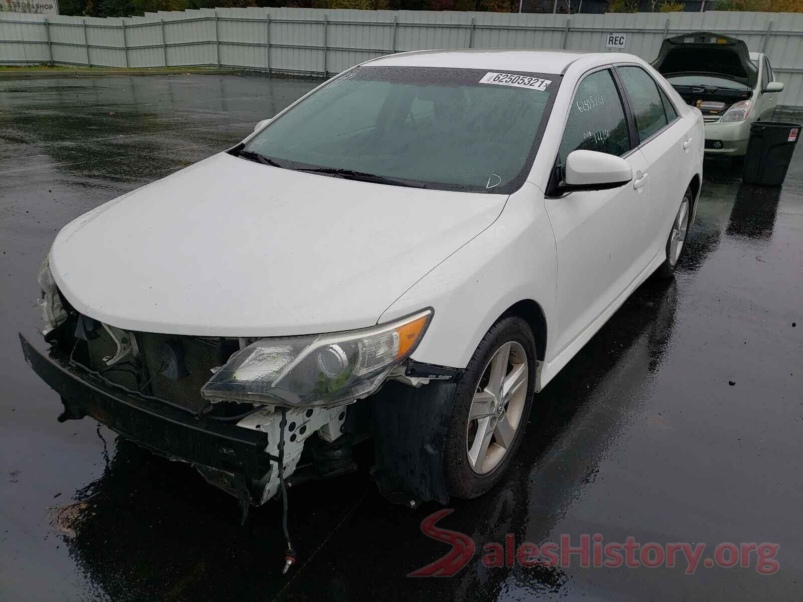 4T1BF1FK3EU312136 2014 TOYOTA CAMRY