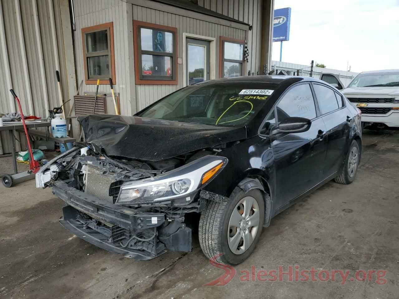 3KPFK4A73JE242412 2018 KIA FORTE