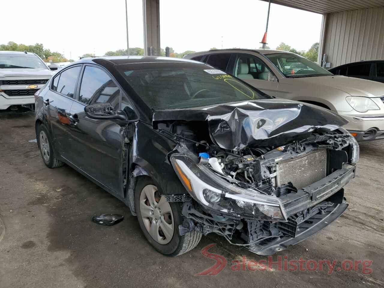 3KPFK4A73JE242412 2018 KIA FORTE