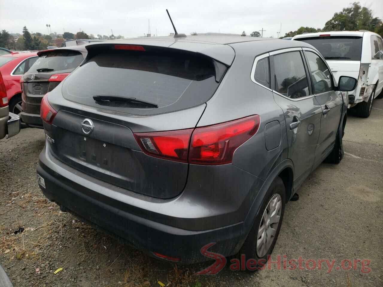 JN1BJ1CP5JW155892 2018 NISSAN ROGUE