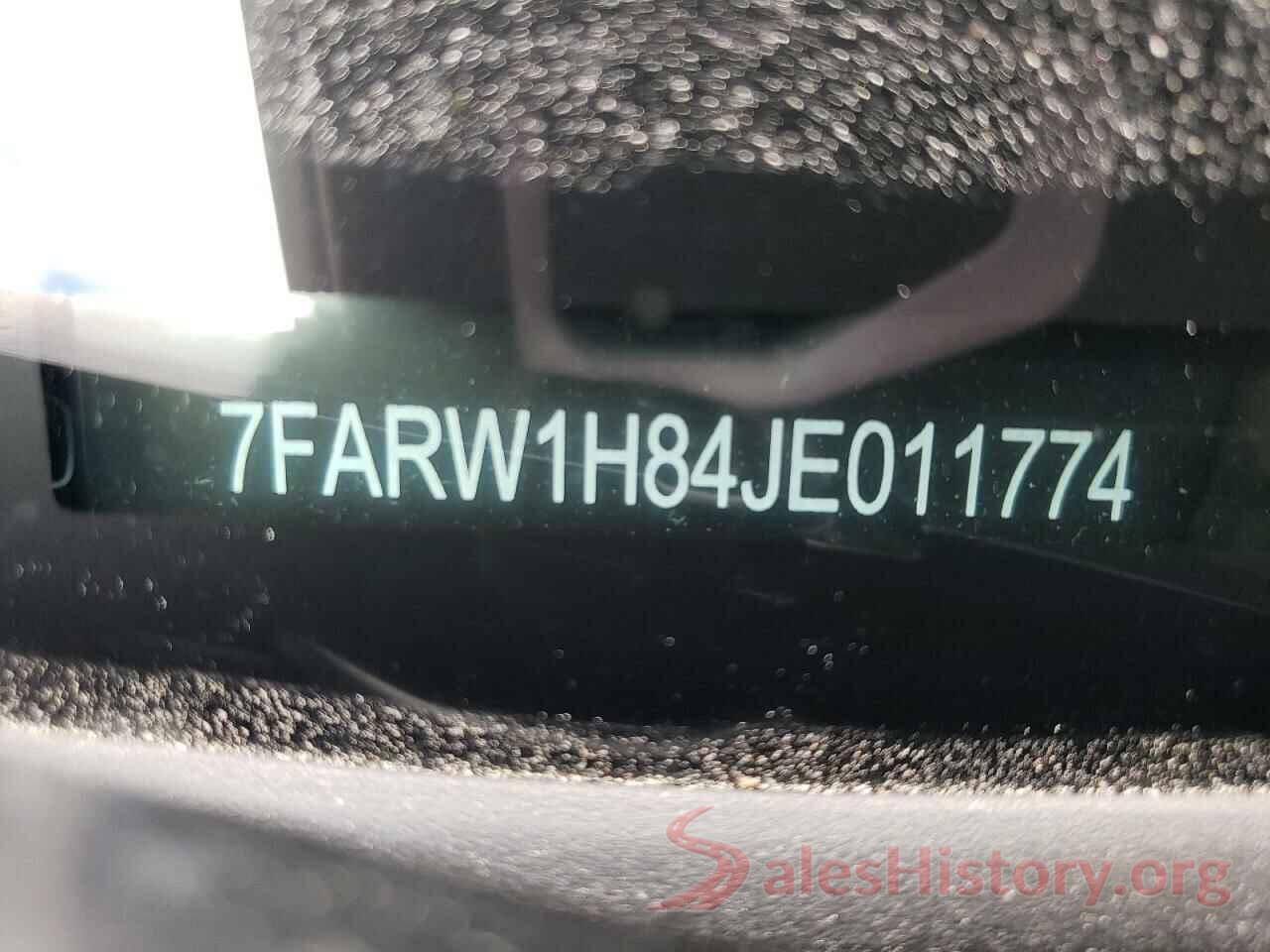 7FARW1H84JE011774 2018 HONDA CRV