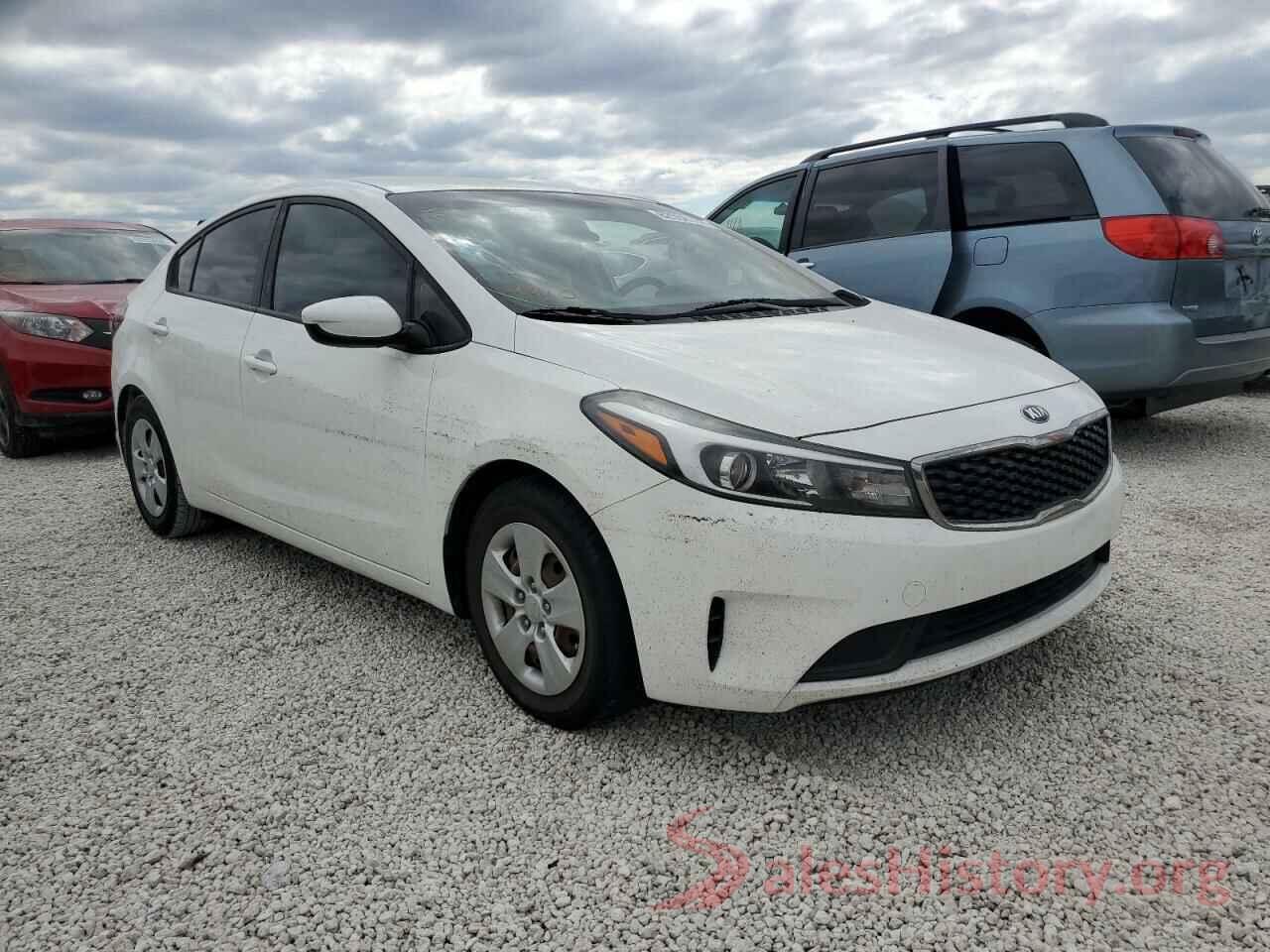 3KPFK4A75HE074895 2017 KIA FORTE