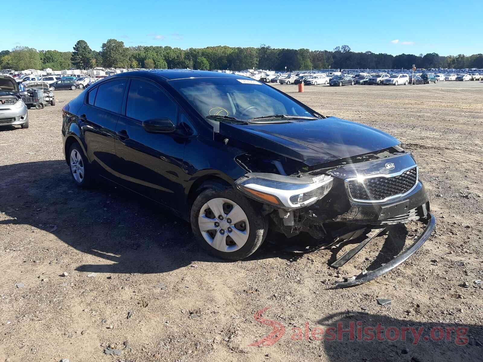 3KPFK4A74HE154060 2017 KIA FORTE