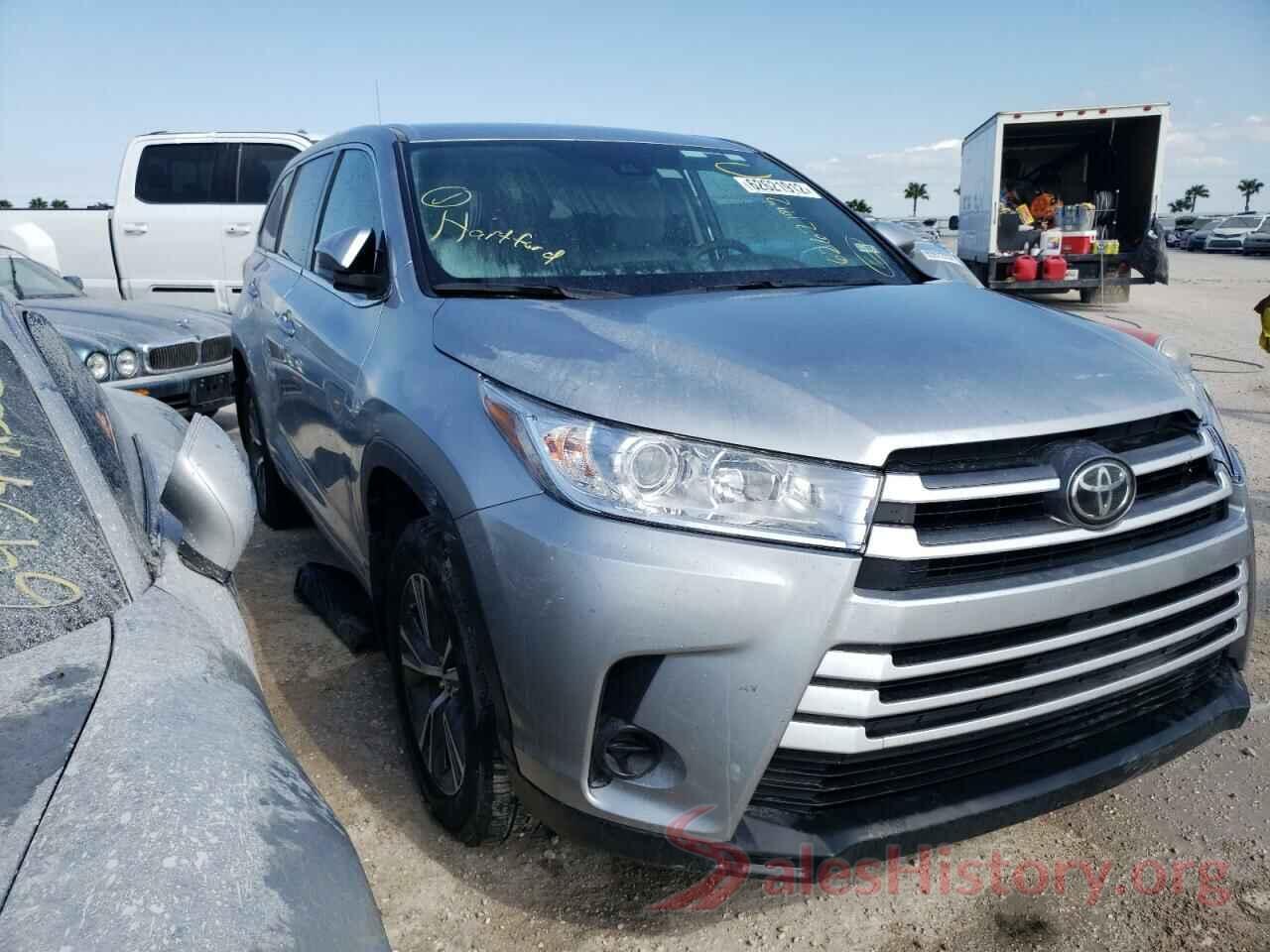 5TDBZRFH0HS450160 2017 TOYOTA HIGHLANDER