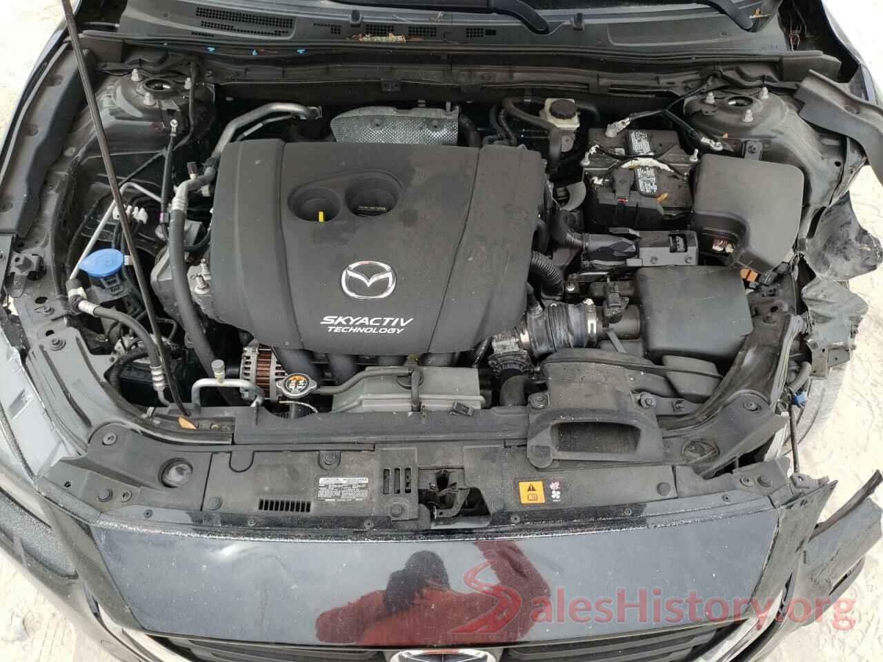 3MZBN1U77JM172268 2018 MAZDA 3