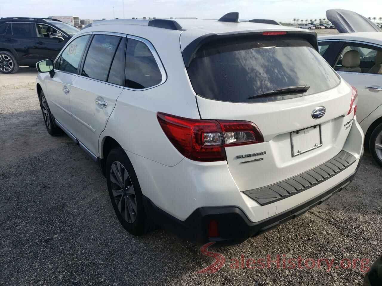 4S4BSETCXJ3251884 2018 SUBARU OUTBACK