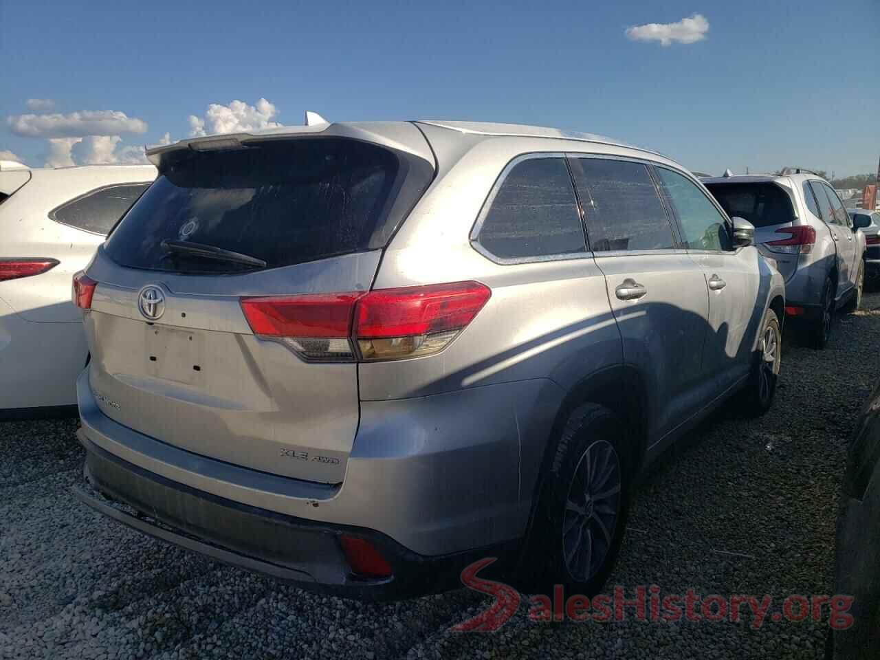 5TDJZRFH0JS842444 2018 TOYOTA HIGHLANDER