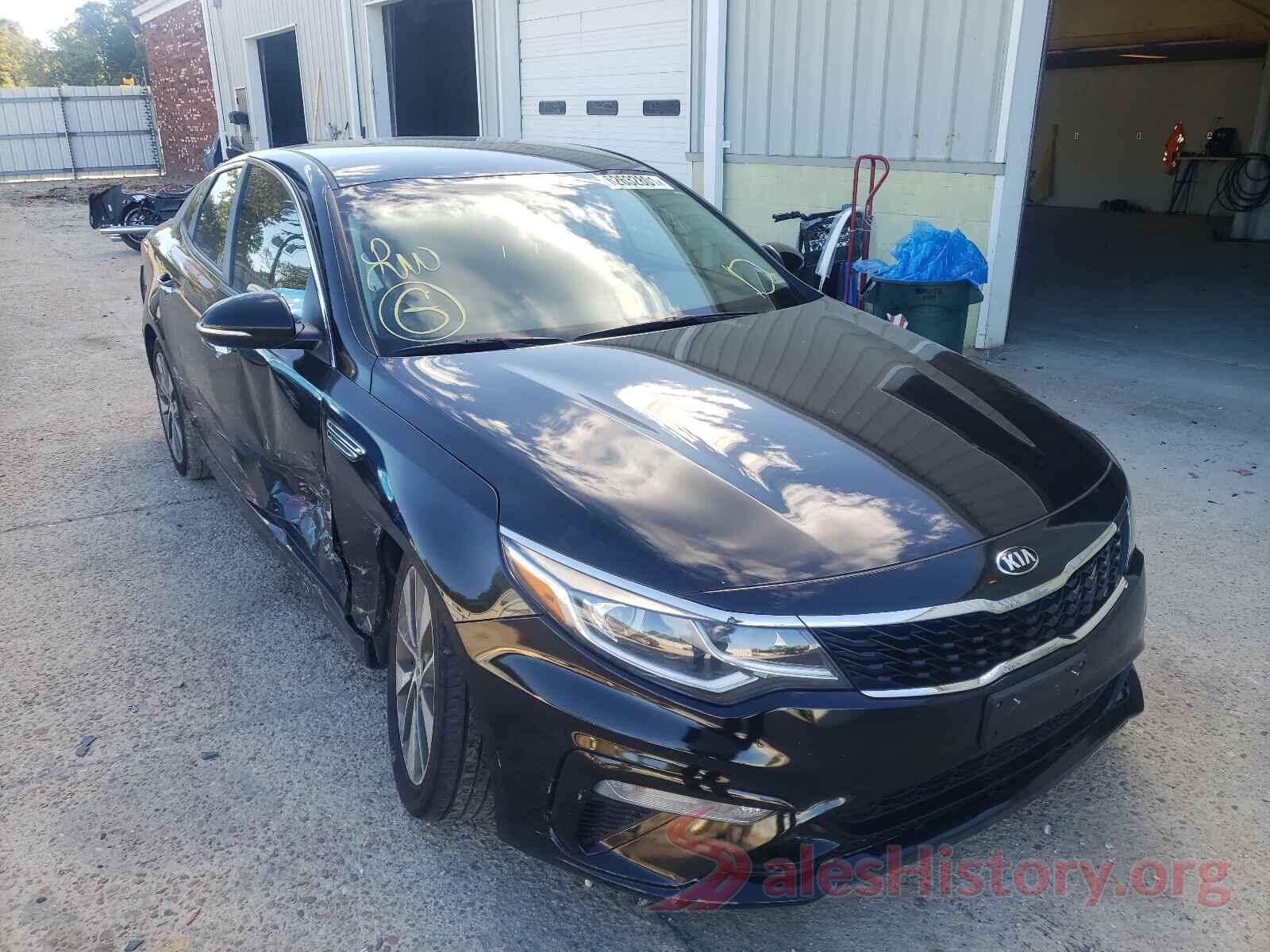 5XXGT4L38KG303077 2019 KIA OPTIMA