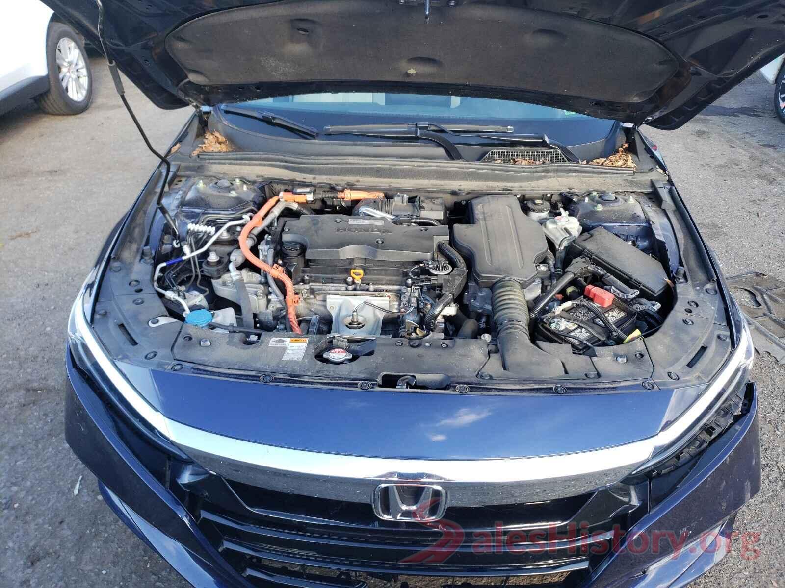 1HGCV3F48JA000576 2018 HONDA ACCORD