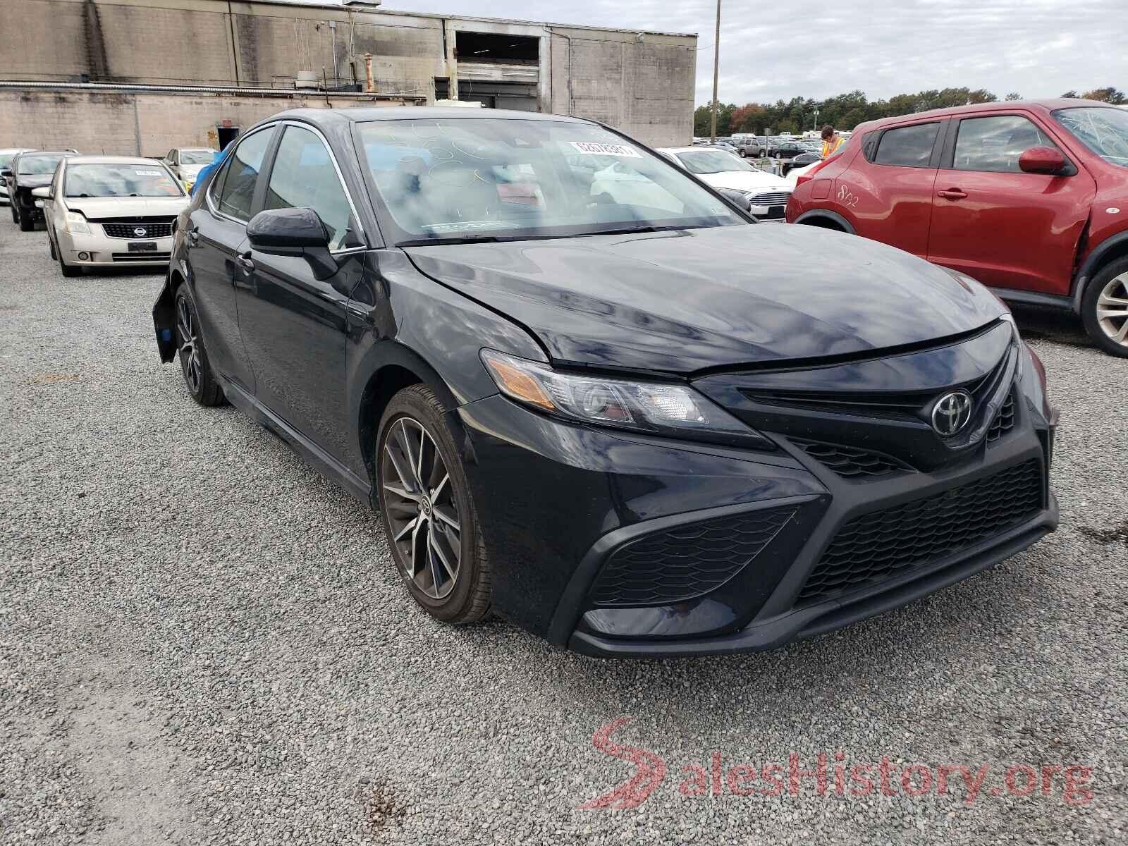 4T1G11AK6MU572072 2021 TOYOTA CAMRY