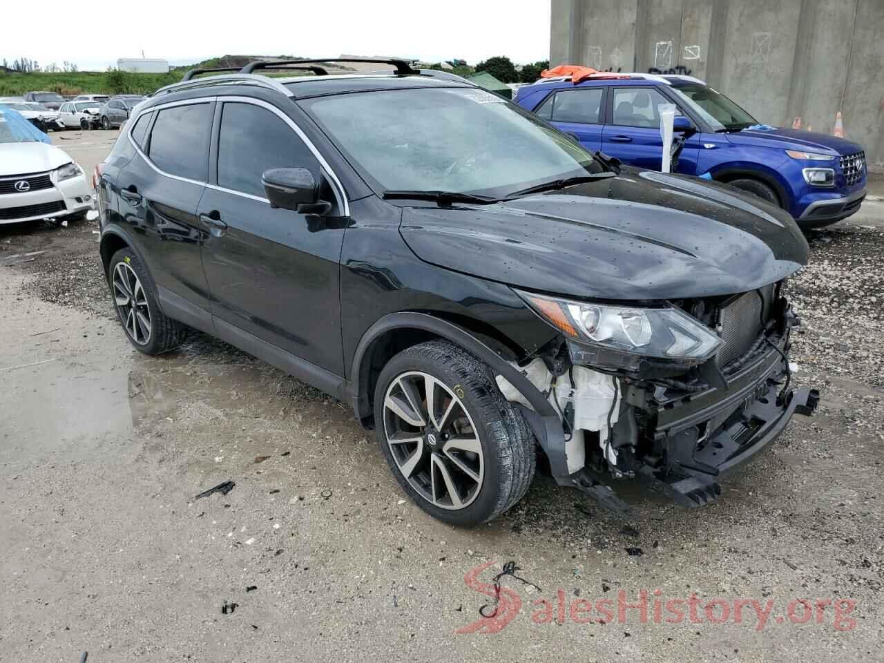 JN1BJ1CR0JW209746 2018 NISSAN ROGUE