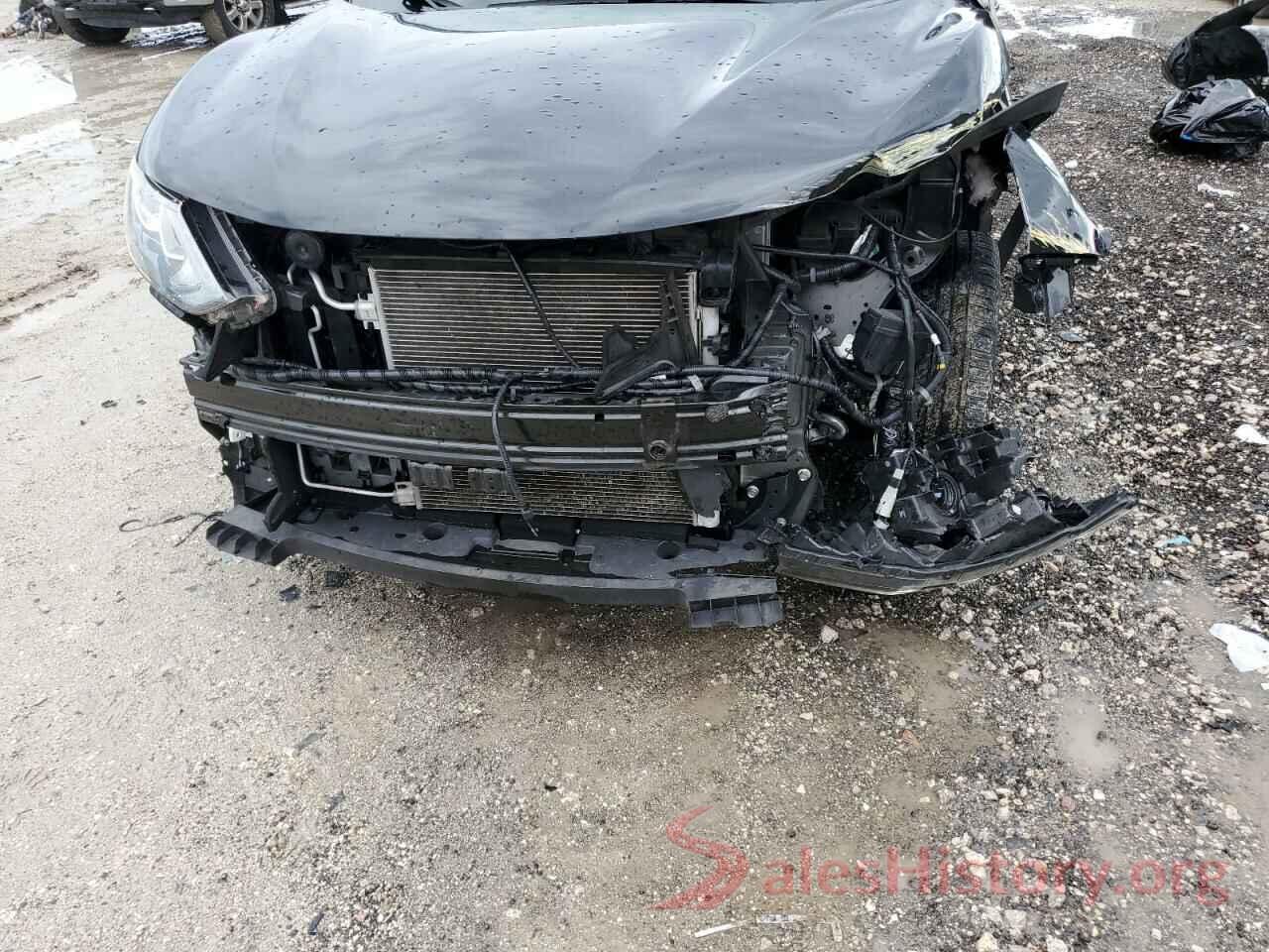 JN1BJ1CR0JW209746 2018 NISSAN ROGUE