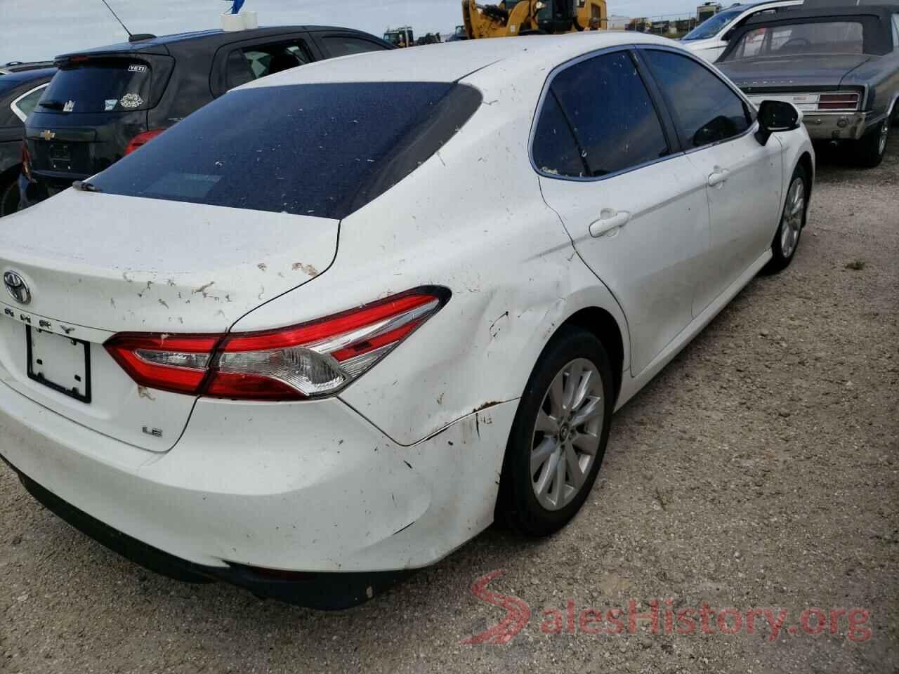 4T1B11HK5JU008571 2018 TOYOTA CAMRY