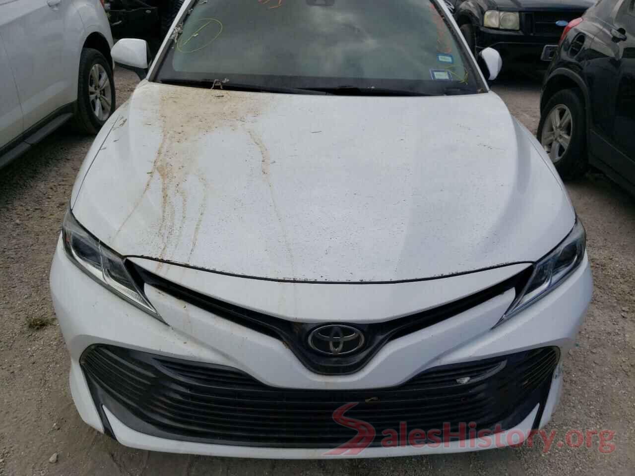 4T1B11HK5JU008571 2018 TOYOTA CAMRY